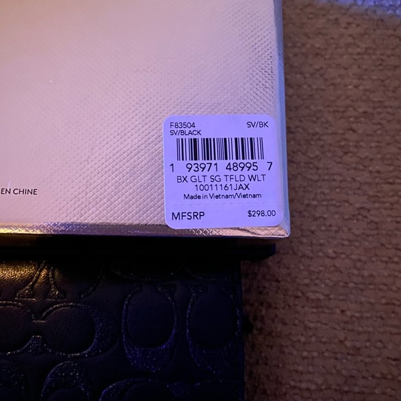 Coach Glitter Wallet - Picture 2 of 5